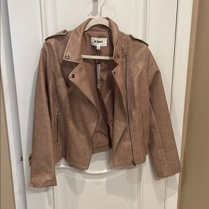 BB Dakota Women's Tan Jacket